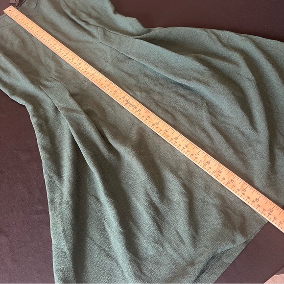 Dynamite Forest Green Sleeveless Fit & Flare Dress NWT Size M - Picture 7 of 10